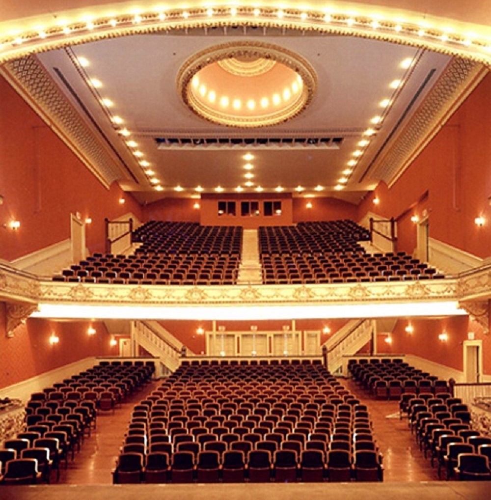 Paramount Interior